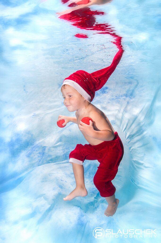 Wir wünschen unseren Schwimmeltern und Schwimmkindern ein wunderschönes Weihnachtsfest, einen guten Rutsch und alles Gute für 2024!